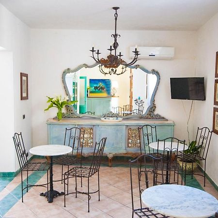 Albergo La Fontanella Noto Exteriör bild
