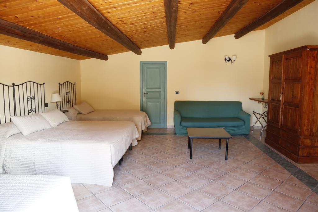 Albergo La Fontanella Noto Exteriör bild